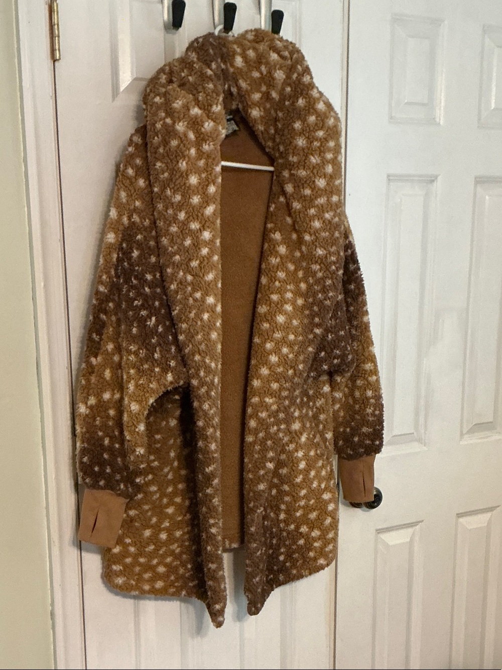 Plush Spotted Teddy Coatigan in Camel